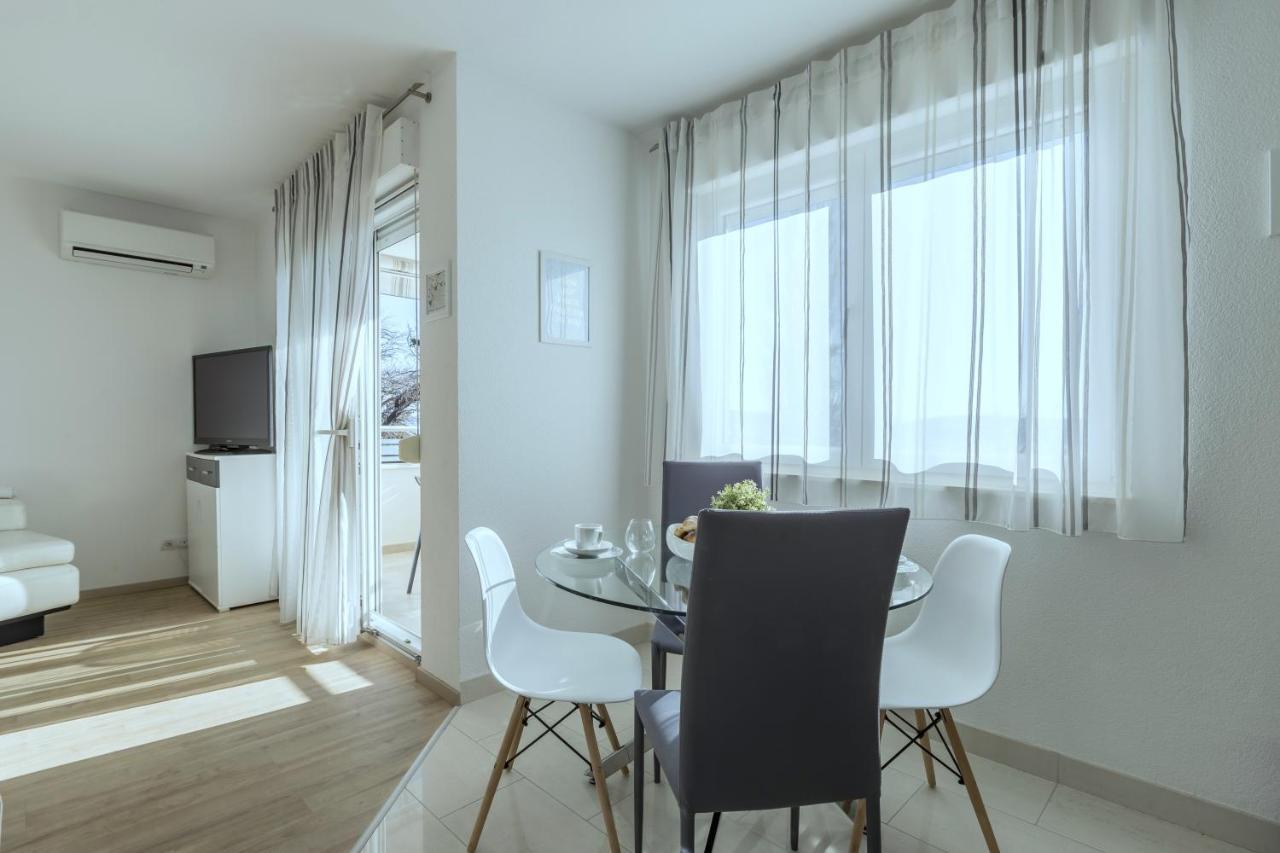 Iris Beach Apartments Kaštela Zewnętrze zdjęcie